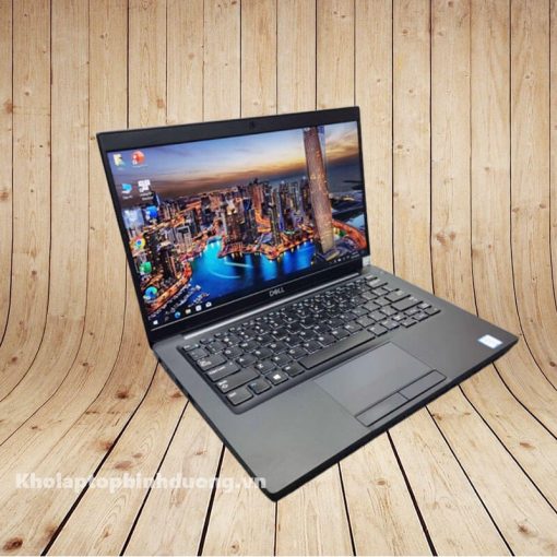Laptop DELL latitude 7390 Core i7 (Like New 99%)